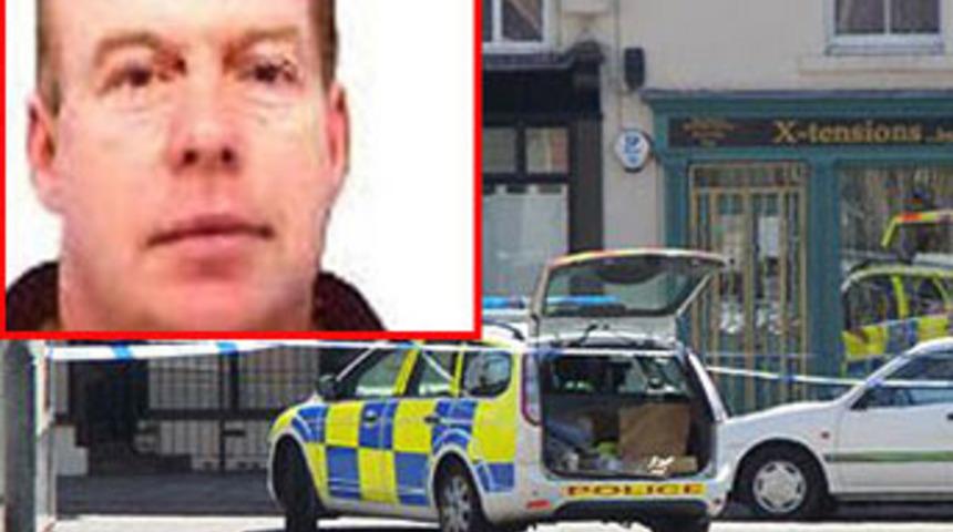 Sokak ortasında 12 kişiyi &ouml;ld&uuml;rd&uuml;