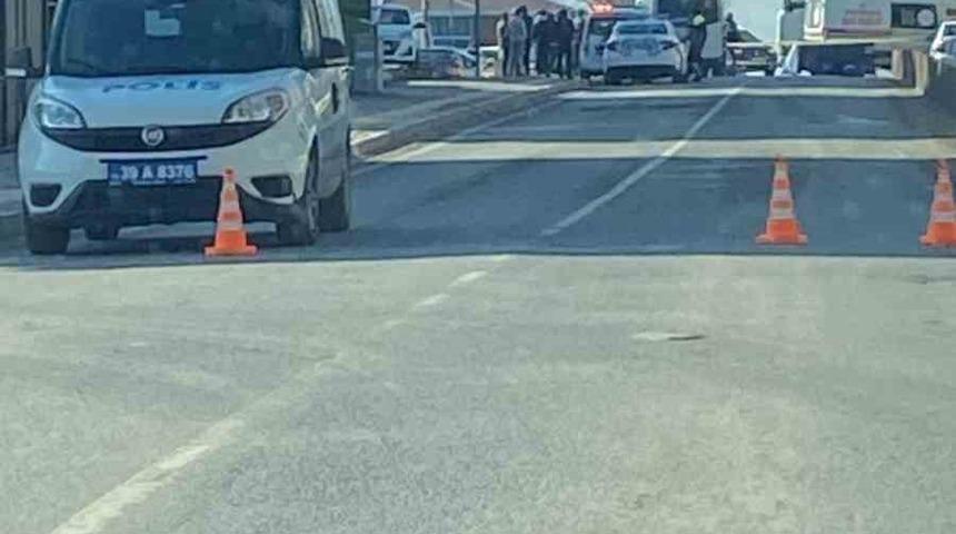 Kamyon çarpan yaya hayatını kaybetti