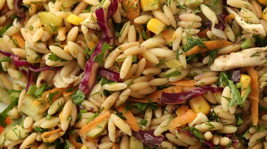 Şehriye salatası tarifi: Şehriye salatası nasıl yapılır?