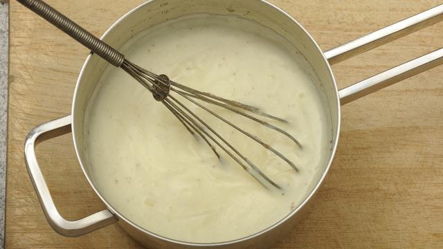 Beşamel sos tarifi: Beşamel sos nasıl yapılır?