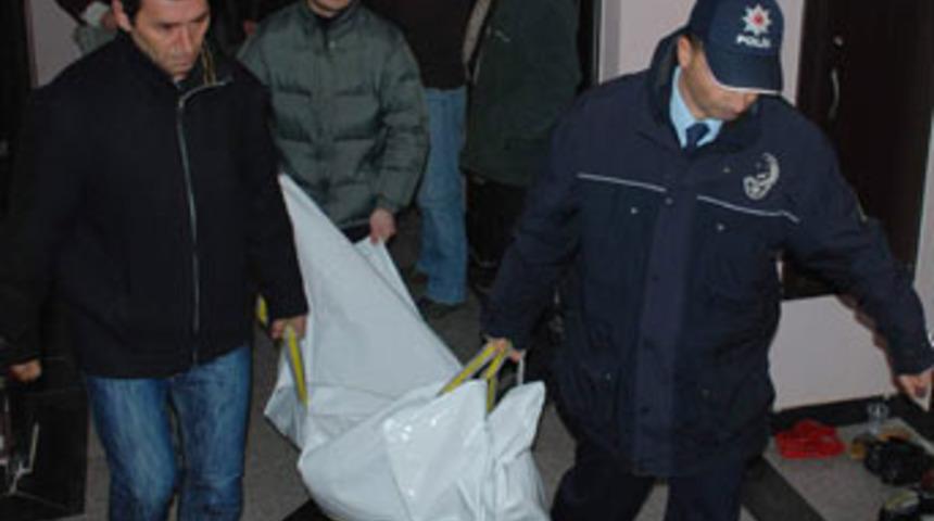 "Elif'i yere yatırıp boğazını kestim"