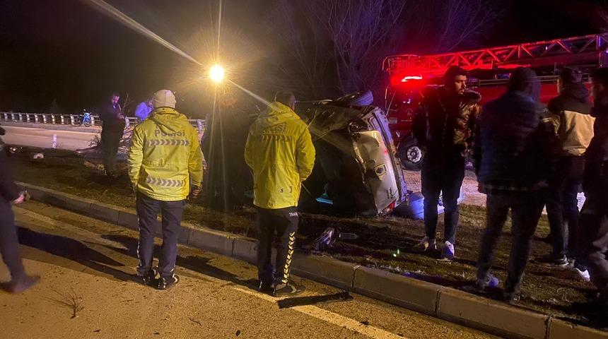 Tokat'ta halı saha maçından dönerken kaza yapan 5 kişi yaralandı