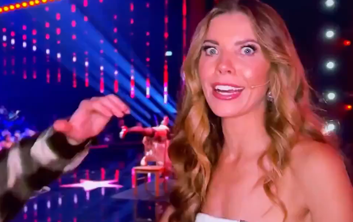 Almanya'daki yetenek yarışmasında izleyenlerin ağzını açık bırakan bir olay yaşandı! Cinsel organıyla flüt çaldı... Bir gören bir daha baktı G2