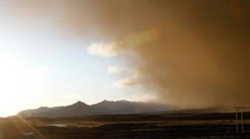 K&uuml;l geliyor, asit yağmuruna dikkat!