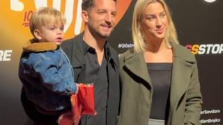 Mertens, Galatasaray muhabirinin sorusunu yanlış anlayınca sosyal medya kahkahaya boğuldu! ''Eşimle o gece çok kısa sürmüştü ama çok iyiydi''