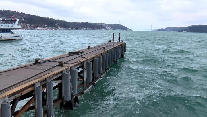 Halat uzattılar, tutmak istemedi! Herkesin gözü önünde korkunç olay... Kendini boğazın serin sularına bıraktı G2