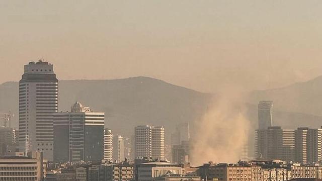 İzmir'de korkutan dakikalar! Kemeraltı'ndaki yangın büyüdü, dumanlar her yerden görünüyor
