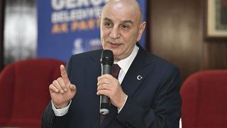 Altınok'un metro sözlerine vatandaştan tepki: Siz imzaları kolay alırsınız, onlar alamaz