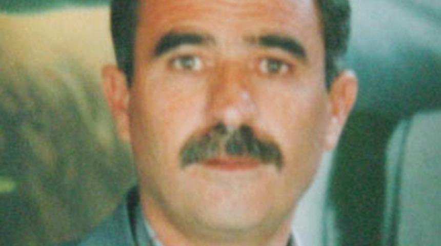 Evde &ouml;ld&uuml;r&uuml;p, cesedi kanala attılar!