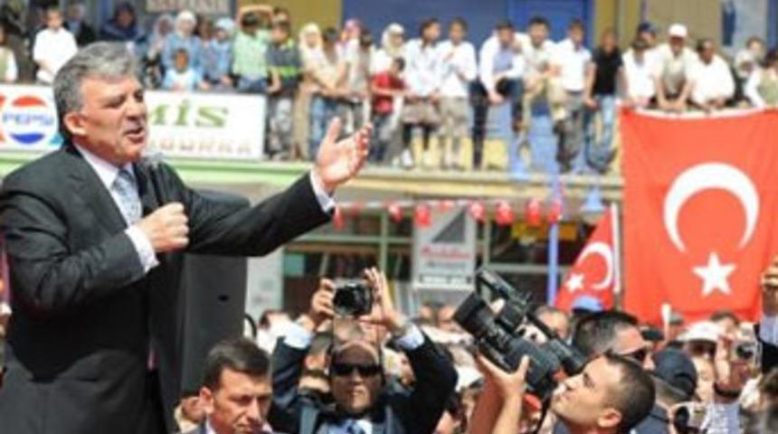Cumhurbaşkanı G&uuml;l'den mecburi miting
