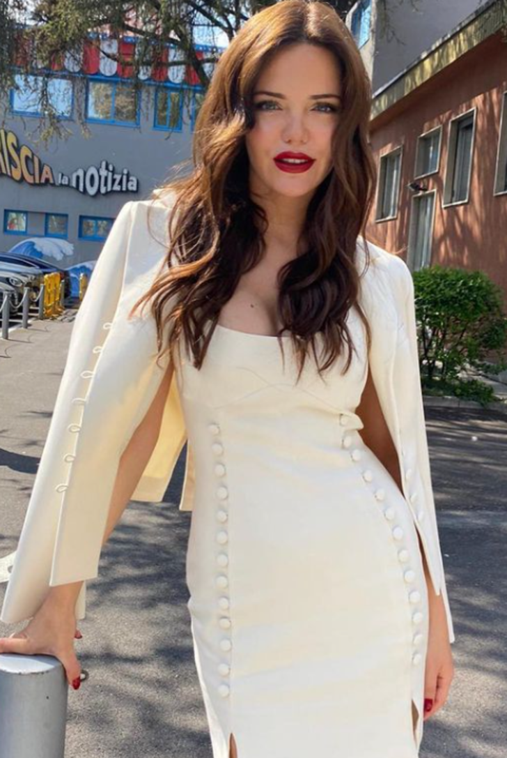 Herkes doğal güzel sanıyordu! Şahane Hayatım'ın Şebnem'i Hilal Altınbilek'in eski halini görenler tanıyamadı G2