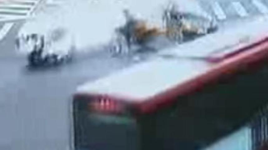 Saniye saniye kaza anı