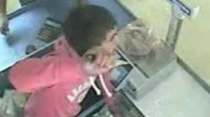 Markette 'kayısı' dehşeti