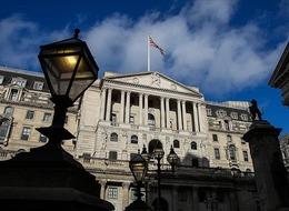 İngiltere Merkez Bankası Başkanı'ndan faiz indirimi açıklaması