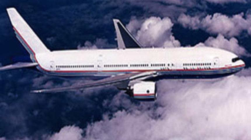 350 yolcusuyla 4 bin 500 metre d&uuml;şt&uuml;