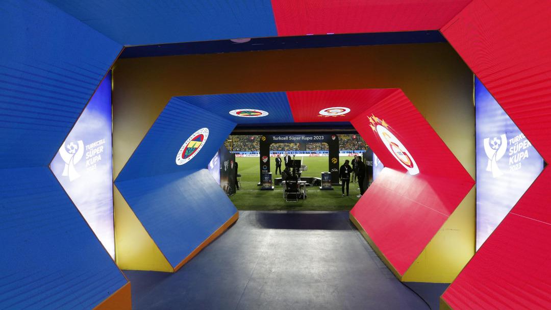 Suudi Arabistan S&uuml;per Kupa parasını mektupla geri istedi, kul&uuml;plerin paranın yarısını harcadığı ortaya &ccedil;ıktı! 