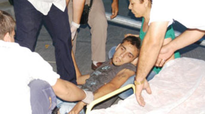 &ldquo;İyiyim" dedi, annesinin kollarında &ouml;ld&uuml;