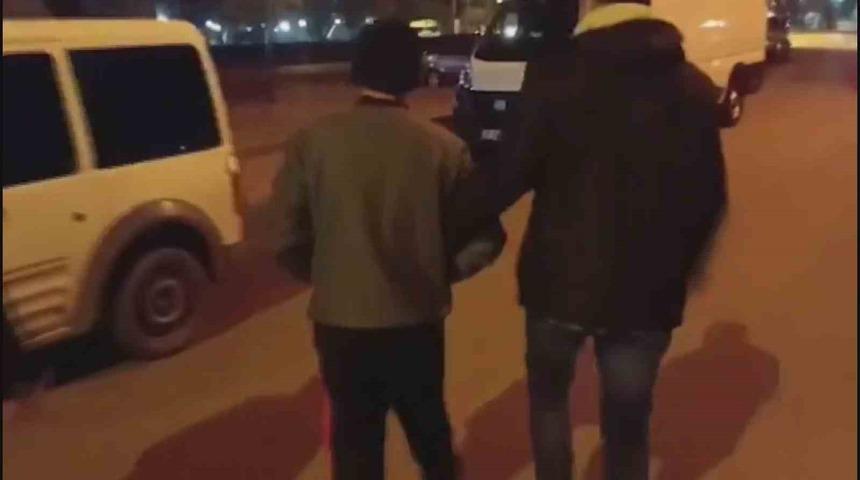 Aranan şahıslara eş zamanlı operasyon: 15 kişi yakalandı