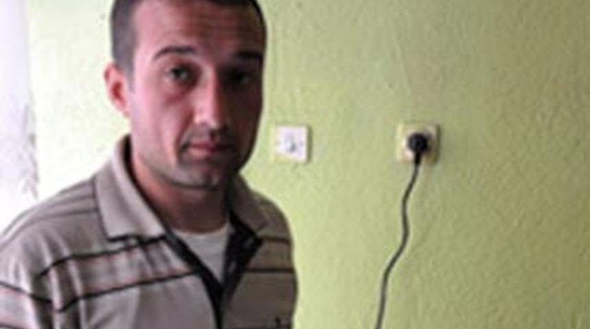 Spot&ccedil;udan aldığı fırın ocağını s&ouml;nd&uuml;rd&uuml;