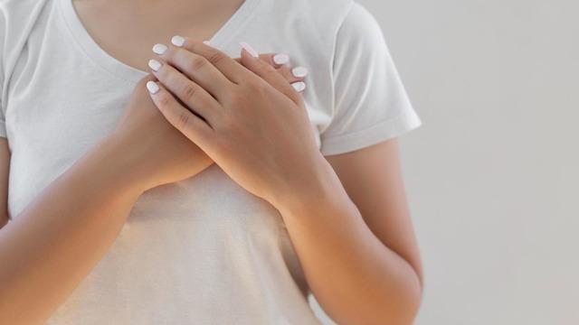 Son yıllarda her 8 kadından birinde görülüyor! Nedeni tam olarak saptanamıyor... Uzman isim o yöntemi işaret etti