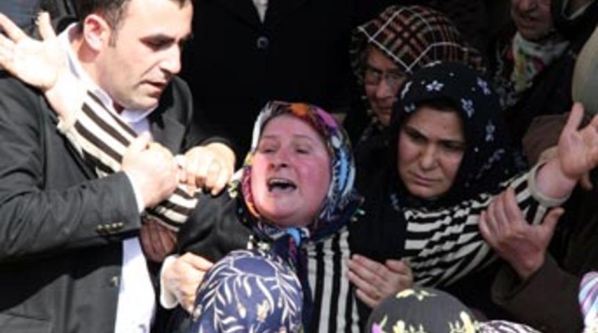 Oğlumu nasıl &ccedil;atışmaya g&ouml;nderdiler?