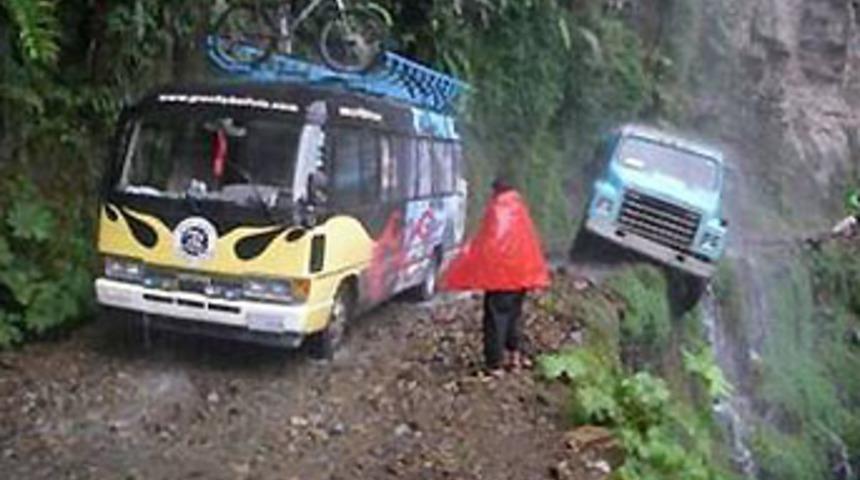 D&uuml;nyanın en tehlikeli yolu