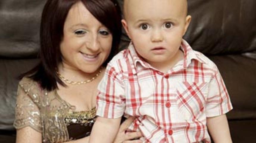 Anne... Ve 14 aylık oğlu...