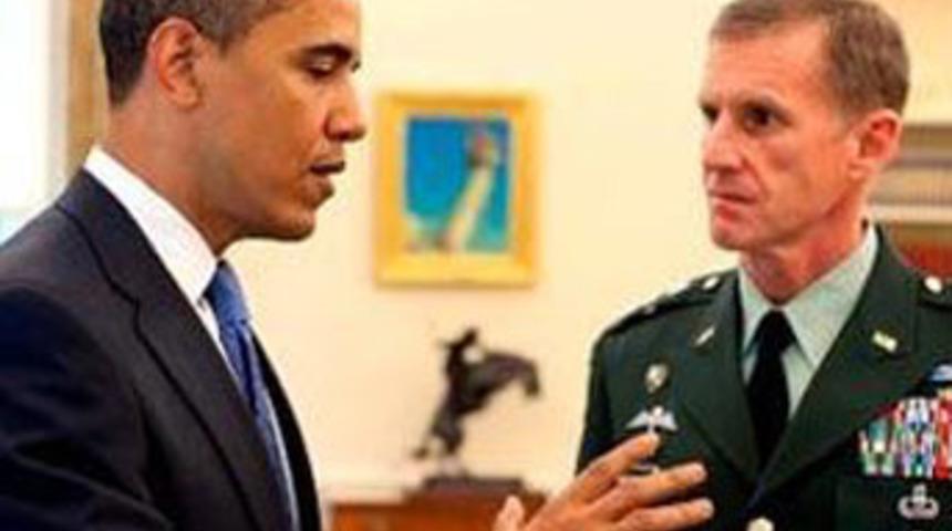 Geveze komutanı kovdu