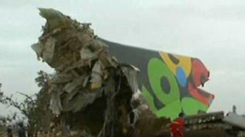 Libya'da u&ccedil;ak d&uuml;şt&uuml;: 103 &ouml;l&uuml;, 1 mucize