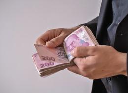 10 Nisan öncesi yeni kulis! Erdoğan ‘Emekliler Yılı’ ilan etmişti: Emekli bayram ikramiyesi 5 bin lira mi olacak? 