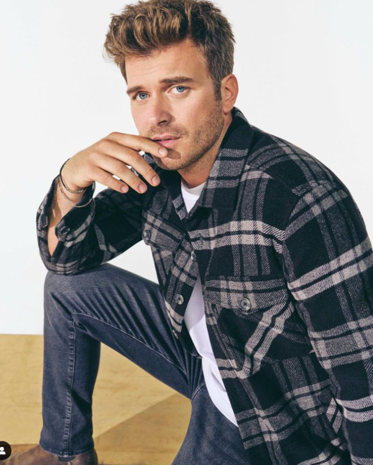 Aile'nin yıldızı Kıvanç Tatlıtuğ'un abisini görenler şaşkınlığını gizleyemedi! "Bu kadar mı benzemez" G1