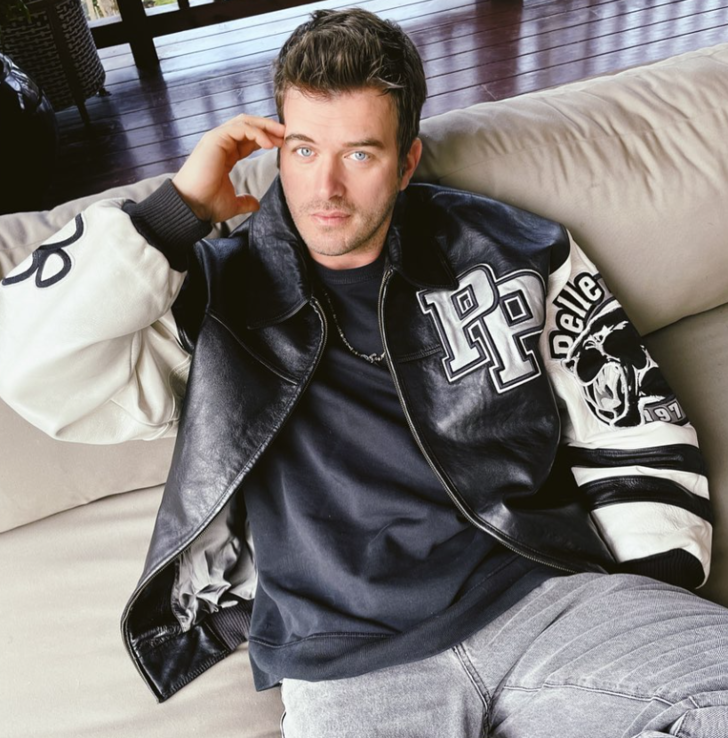 Aile'nin yıldızı Kıvanç Tatlıtuğ'un abisini görenler şaşkınlığını gizleyemedi! "Bu kadar mı benzemez" G2