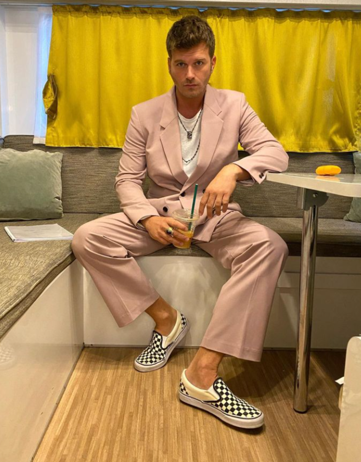 Aile'nin yıldızı Kıvanç Tatlıtuğ'un abisini görenler şaşkınlığını gizleyemedi! "Bu kadar mı benzemez" G3