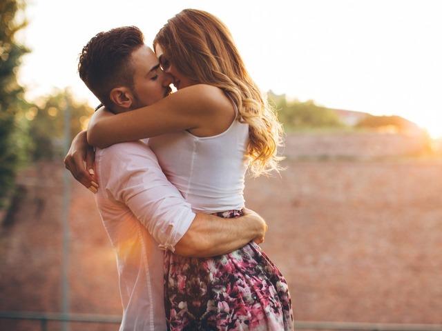 İlişki uzmanından 15 soruda 'Doğru ilişkide misin?' testi! Kafanızda soru işareti kalmasın