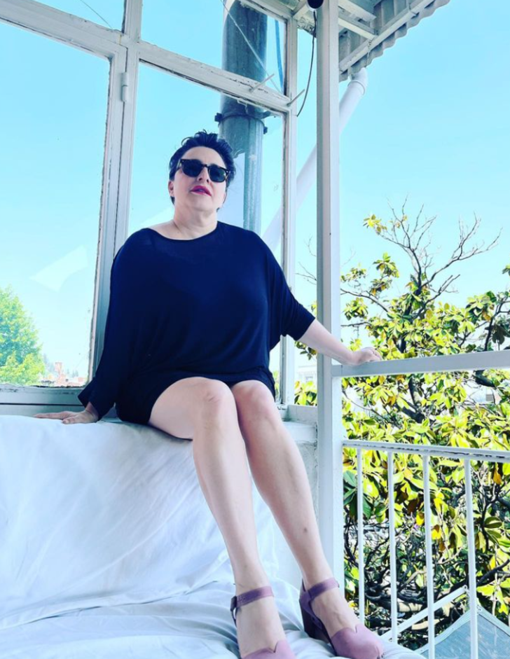 Esra Dermancıoğlu sosyal medya hesabından karavan pozunu paylaştı! Yorum yağdı G2