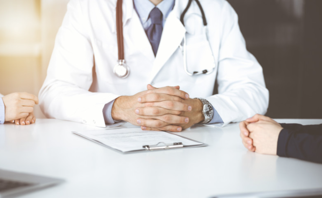 Aman dikkat! Kanseri işaret eden 3 &ouml;nemli belirtiyi uzman isim paylaştı