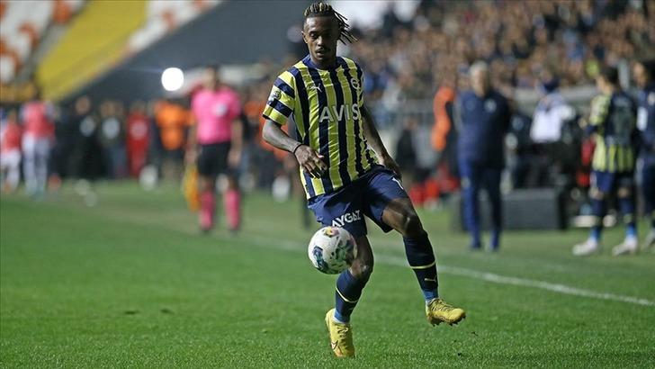 Fenerbahçe'de 6. ayrılık kesinleşti! Lincoln Henrique bavulunu toplamak için tesislere geldi, sözleşme detayları bile belli oldu G4