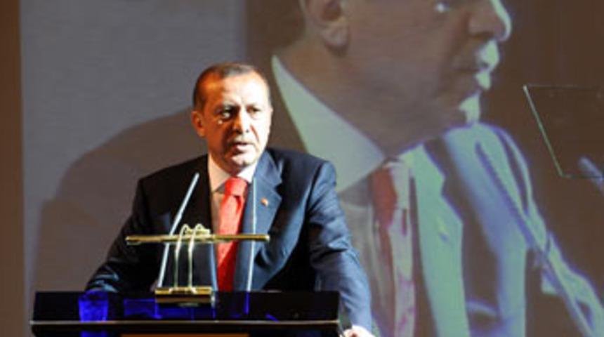 Erdoğan: "Eksen kayması yok"