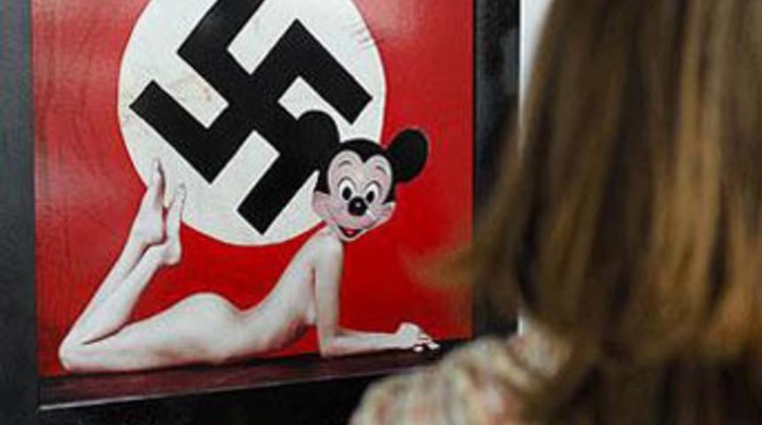Nazi Mickey Mouse Polonya'yı karıştırdı