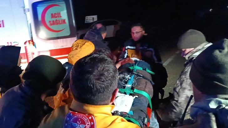 Son dakika: Gaziantep'te polis helikopteri düştü: 2 pilotumuz şehit oldu... Enkazdan ilk görüntü G2