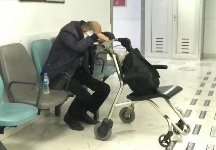 Yüzü eriyen adamın yardım çığlığı: "Suratım mum gibi eriyor, gözüm akıyor" G3