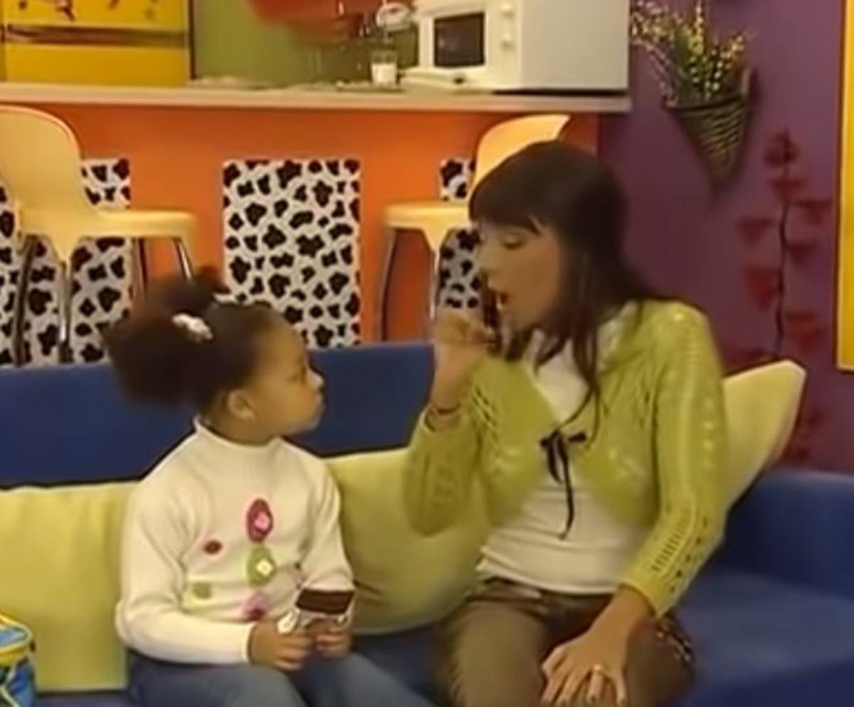 Sihirli Annem in Toprak Jennifer Boyner Kocaman Oldu Defne Joy Sihirli Annem in Toprak Jennifer Boyner Kocaman Oldu Defne Joy