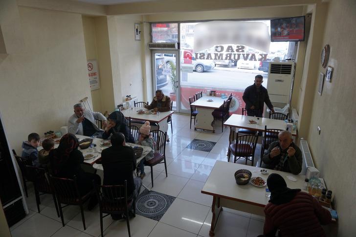 7 saniyede pişiyor, porsiyonu 120 liradan satılıyor! İlçede sadece 2 ustası kaldı: "Eşsiz bir lezzet" G4