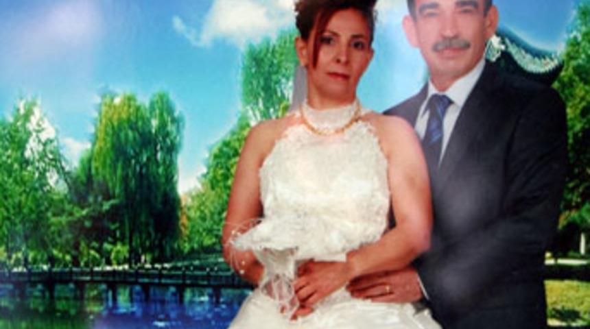 Emekli polis eşini vurup intihar etti