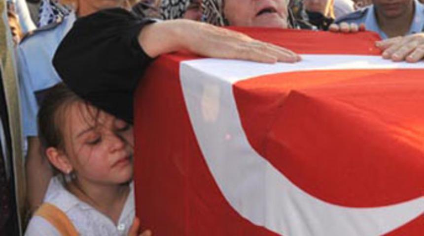 'Ne olur babamı bir defa &ouml;peyim'