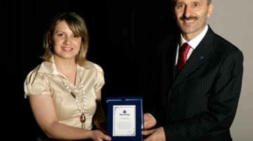 İhlasta hizmet i&ccedil;i eğitim seminerleri başladı