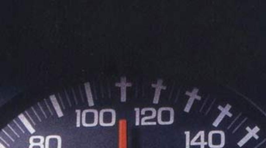 Yollarda hız sınırı arttı