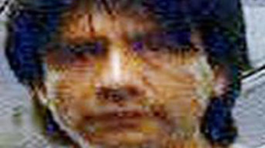 Gen&ccedil; kız metro sapığını g&ouml;r&uuml;nt&uuml;ledi