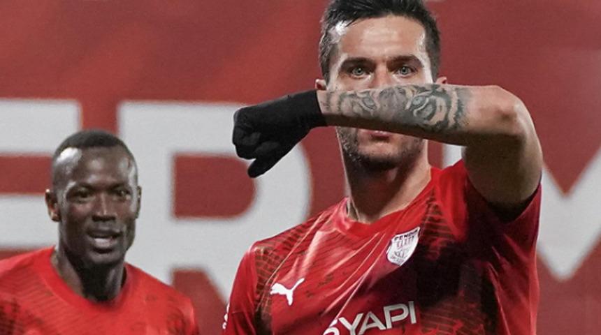 Pendikspor ligin tozunu atmaya başladı! Son 5 maçta yenilgi yüzü görmediler! Umut Nayir damgasını vuruyor...