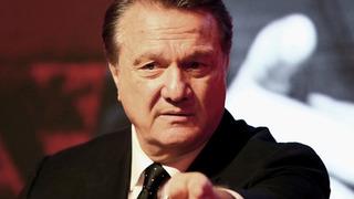 Beşiktaş'ta beklenen stoper transferi mutlu sonla bitti! Nottingham Forest forması giyen İngiliz oyuncu Joe Worrall sezon sonuna kadar kiralandı